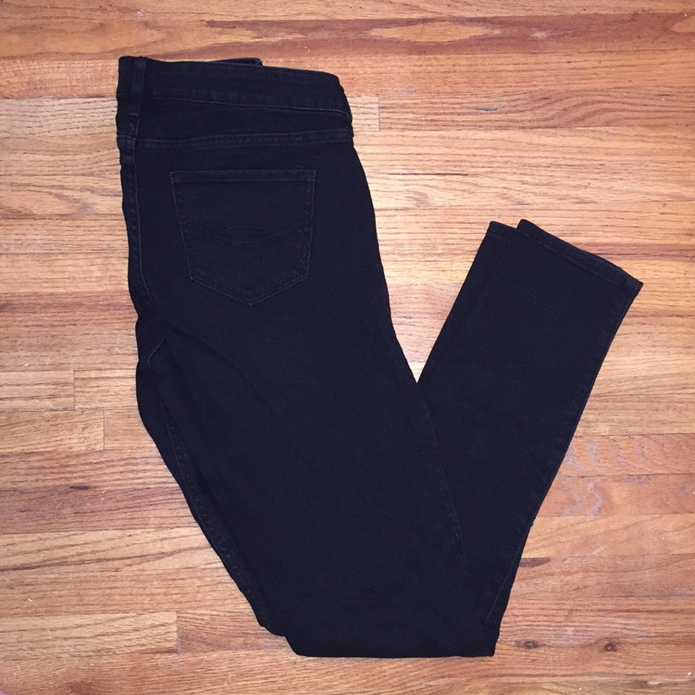 Black Abercrombie skinny jeans
